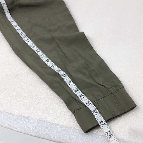 Tea & Rose Olive Green Jogger Pants 100% Tencel Trendy Athleisure Size Medium - Picture 6 of 11